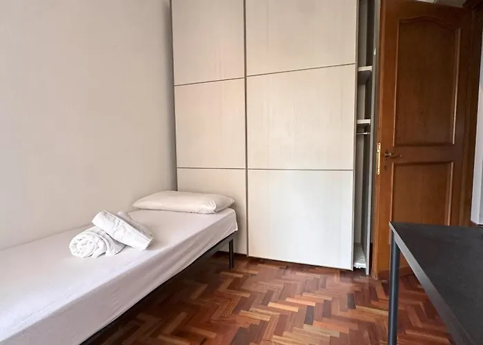 Appartement Ampio Su Due Piani Immerso Nel Rome